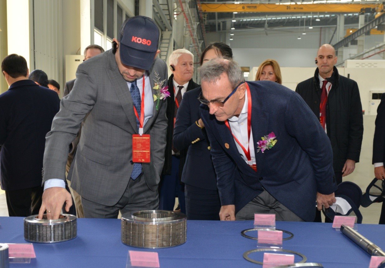 1701997759642556.jpg 2.jpg